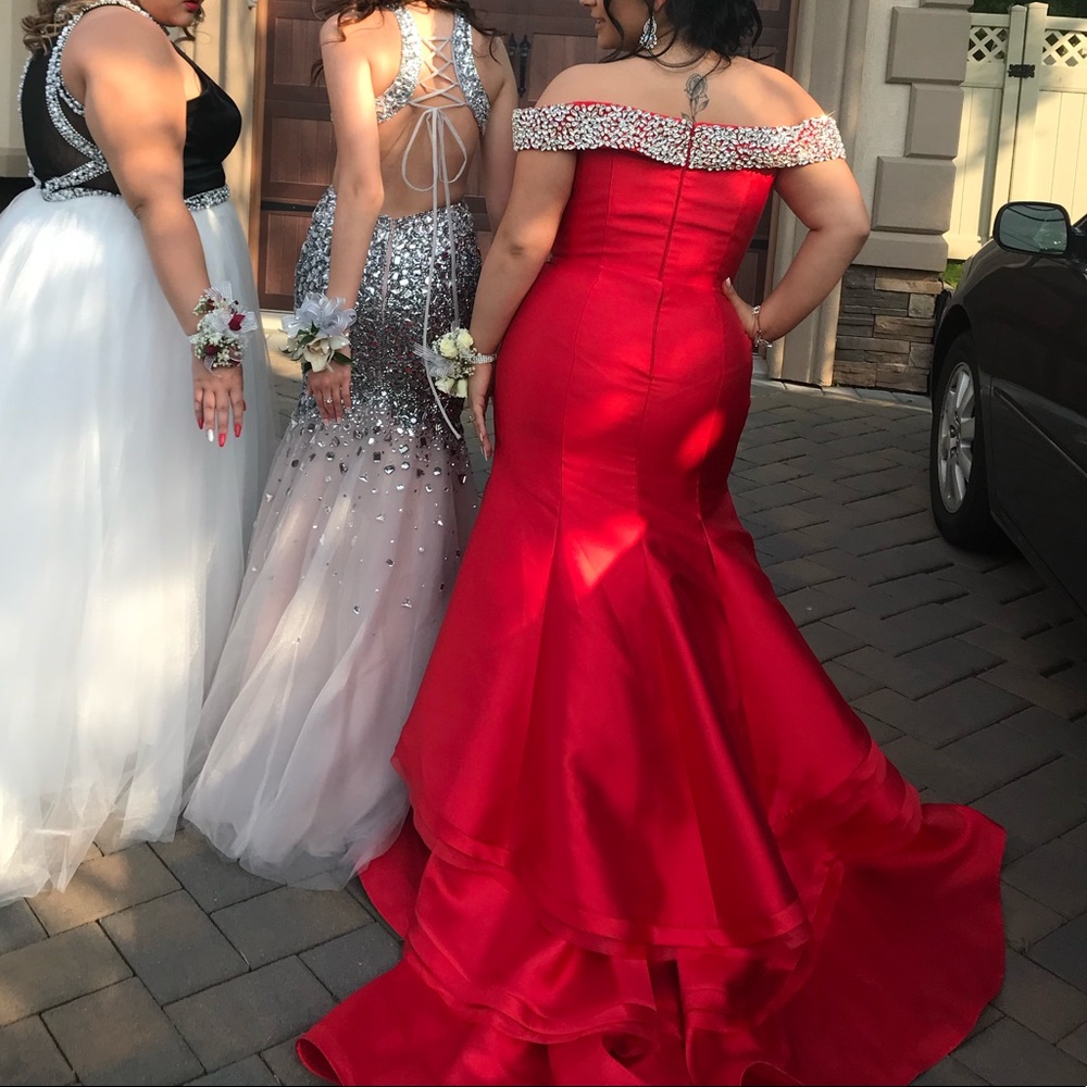 Red Jovani prom dress
